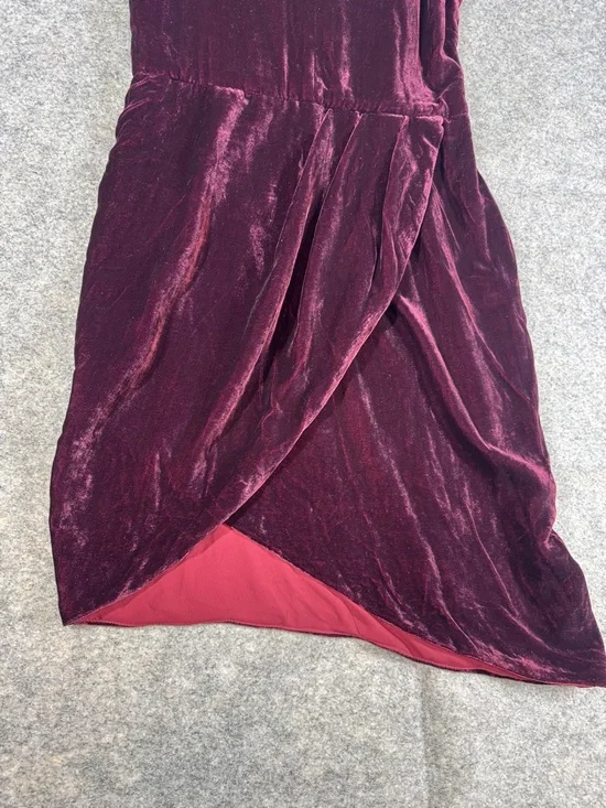 Adenlyn Rae Velvet Midi Slip Dress Burgundy Size M V Neck Party Whimsigoth Chic - Picture 4 of 13